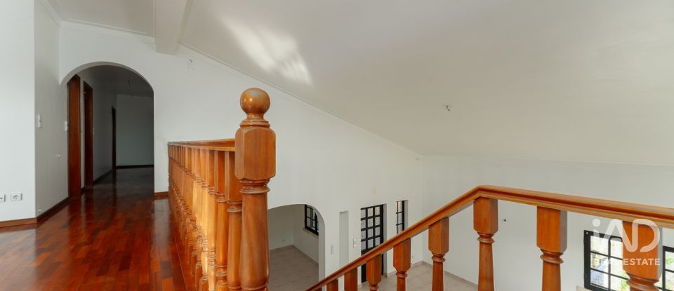 Moradia T5 em Tomar (São João Baptista) e Santa Maria dos Olivais de 322 m²