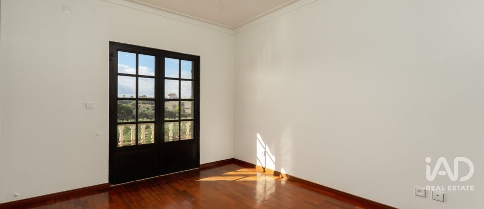 Moradia T5 em Tomar (São João Baptista) e Santa Maria dos Olivais de 322 m²