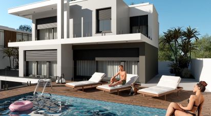Maison T4 à Atouguia da Baleia de 202 m²