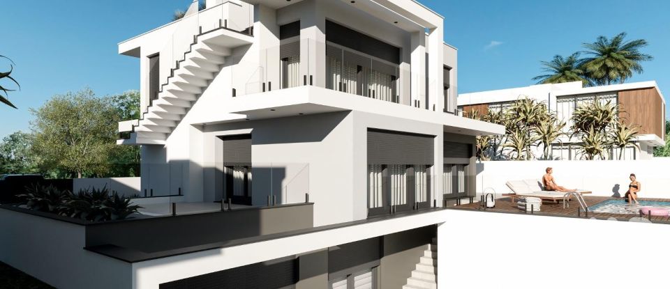 Moradia T4 em Atouguia da Baleia de 202 m²