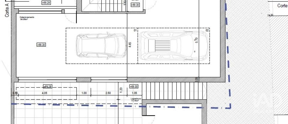 Moradia T4 em Atouguia da Baleia de 202 m²