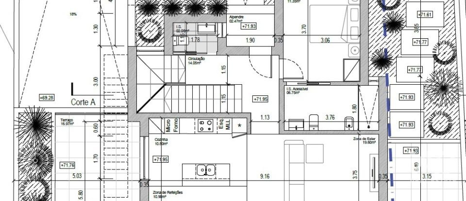 Moradia T4 em Atouguia da Baleia de 202 m²