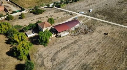 Ferme T4 à Chancelaria de 244 m²