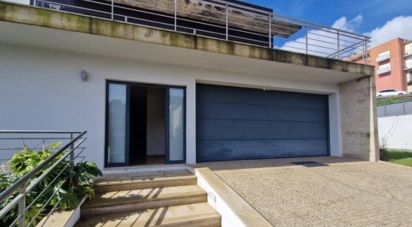 House T3 in Louredo of 287 m²