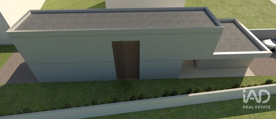 Moradia T3 em Freamunde de 779 m²