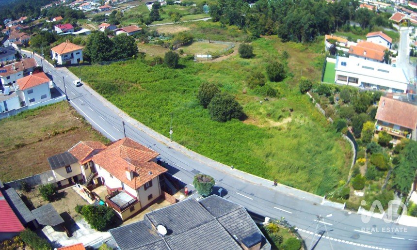 Terreno em Sanguedo de 6 930 m²
