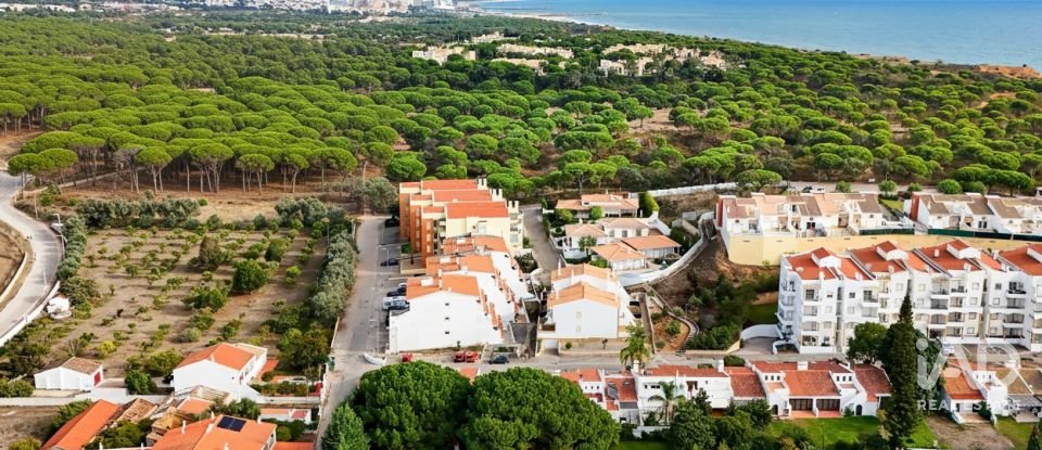 Moradia T2 em Albufeira e Olhos de Água de 73 m²
