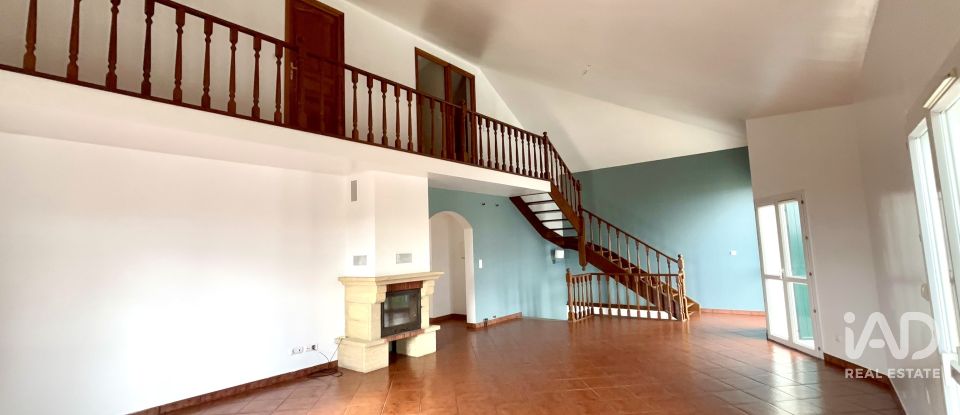 Casa / moradia T5 em Anha de 228 m²