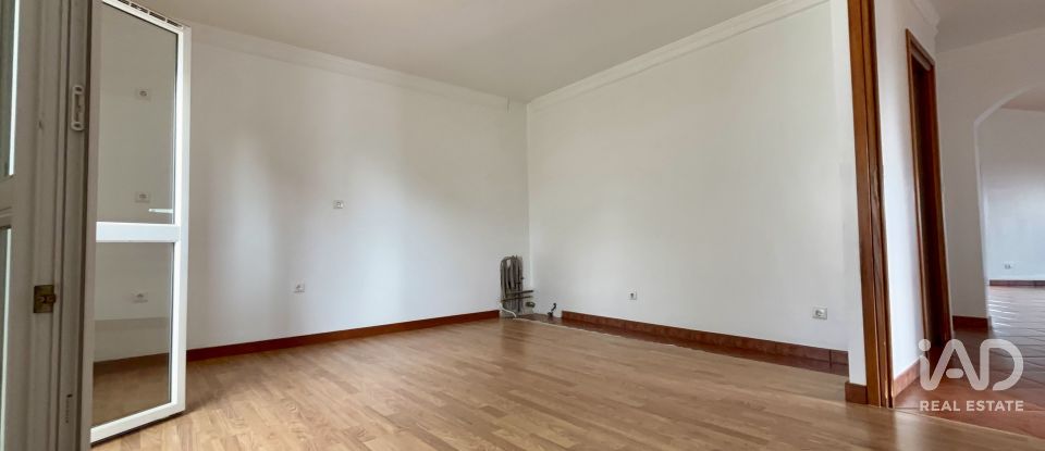 Casa / moradia T5 em Anha de 228 m²