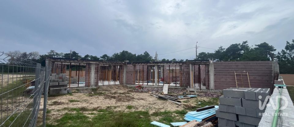 Maison de plain-pied T3 à Antas de 199 m²