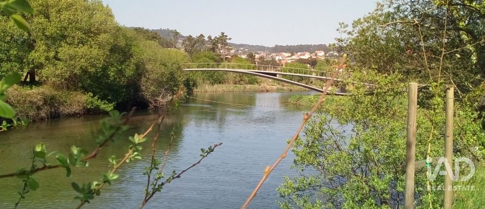 Maison de plain-pied T3 à Antas de 199 m²