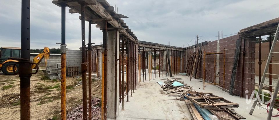 Maison de plain-pied T3 à Antas de 199 m²