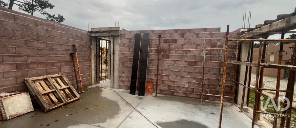 Maison de plain-pied T3 à Antas de 199 m²