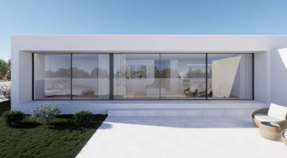 House/villa T3 in Forjães of 145 m²