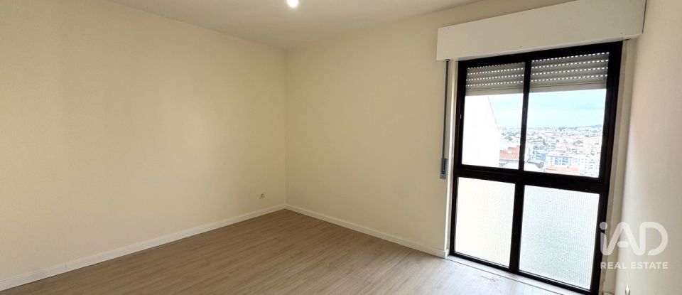 Apartamento T2 em Algueirão-Mem Martins de 80 m²
