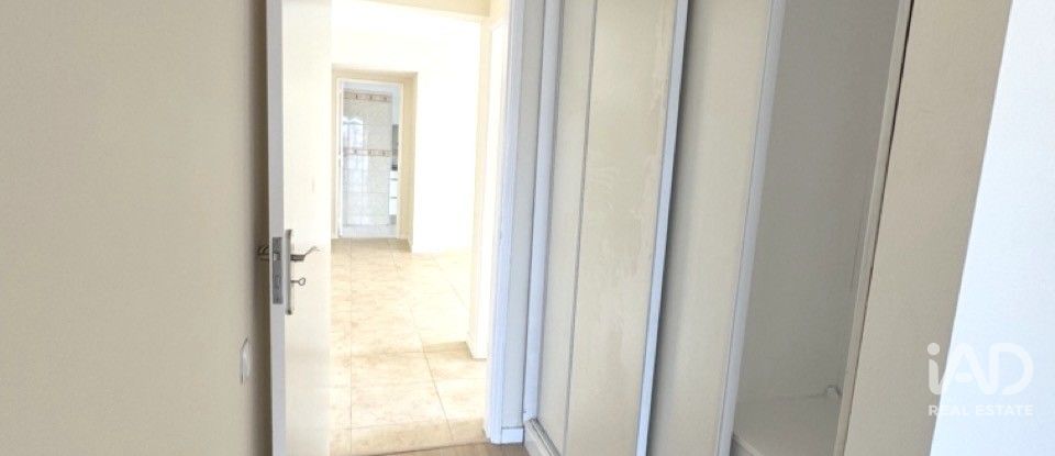 Apartamento T2 em Algueirão-Mem Martins de 80 m²