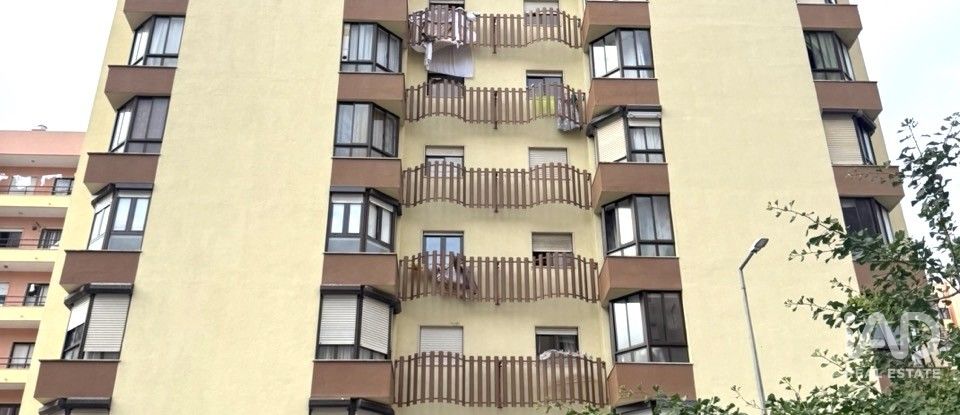 Apartamento T2 em Algueirão-Mem Martins de 80 m²