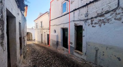 House T2 in Estremoz (Santa Maria e Santo André) of 109 m²