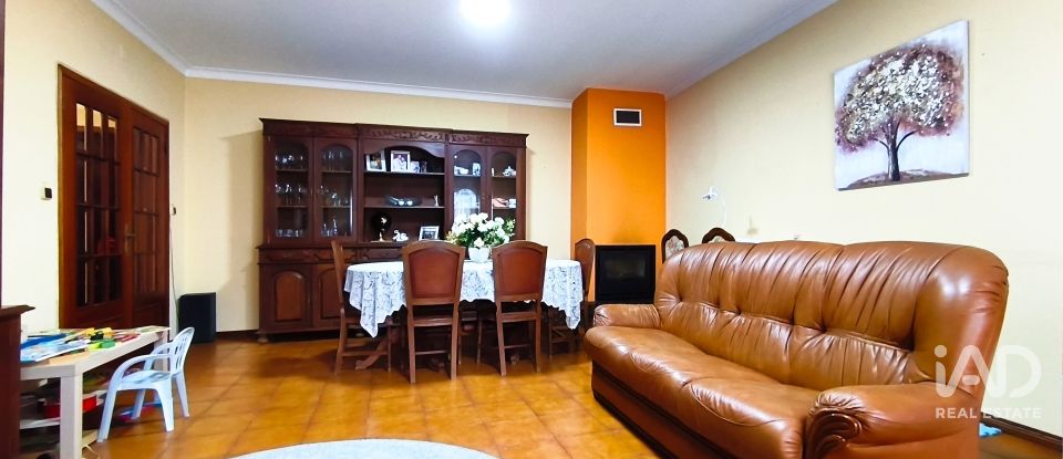 Apartamento T3 em Darque de 124 m²