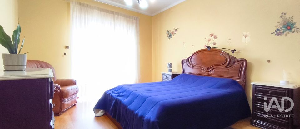 Apartamento T3 em Darque de 124 m²