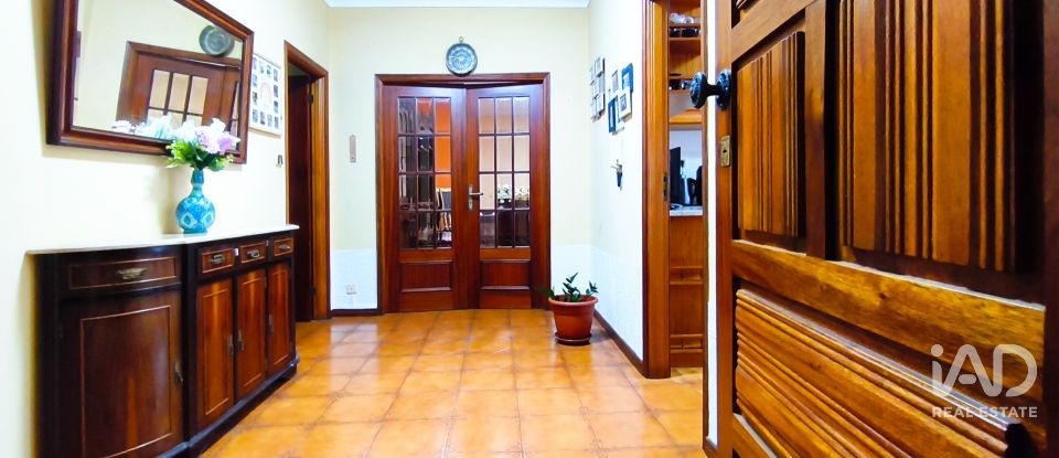 Apartamento T3 em Darque de 124 m²