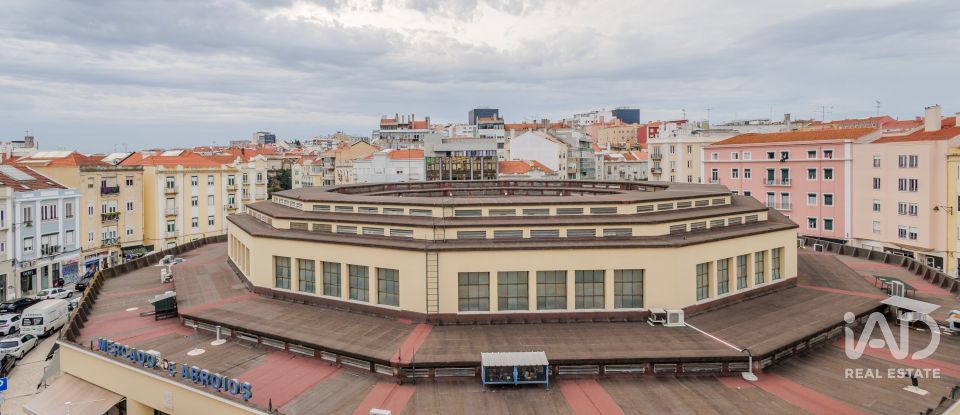 Appartement T3 à Arroios de 118 m²