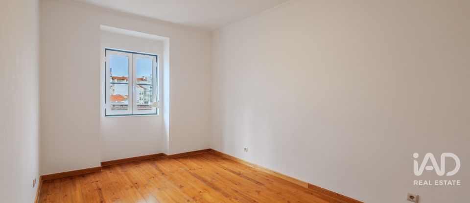 Appartement T3 à Arroios de 118 m²
