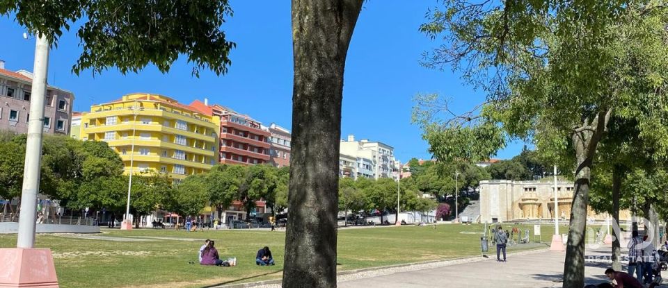 Appartement T3 à Arroios de 118 m²