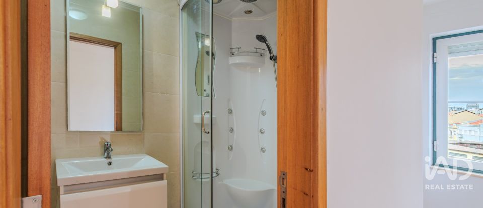 Appartement T3 à Arroios de 118 m²