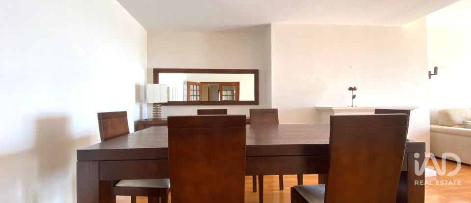 Apartamento T4 em Cedofeita, Santo Ildefonso, Sé, Miragaia, São Nicolau e Vitória de 166 m²