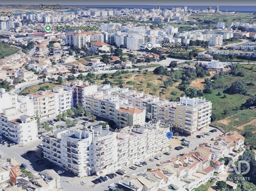 Terreno urbano em Alvor de 200 m²