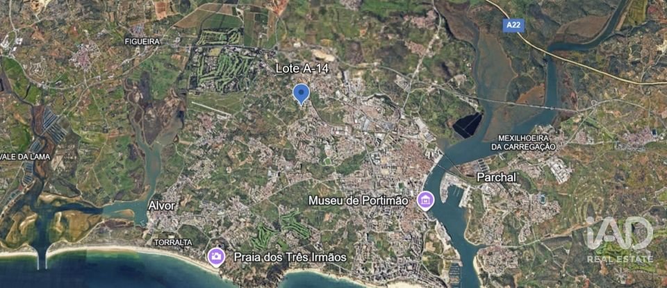 Terreno urbano em Alvor de 200 m²