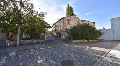 Maison T4 à São Miguel, Santa Eufémia e Rabaçal de 116 m²