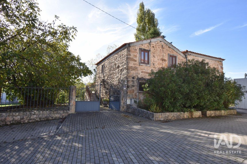 Moradia T4 em São Miguel, Santa Eufémia e Rabaçal de 116 m²