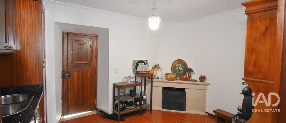 Moradia T4 em São Miguel, Santa Eufémia e Rabaçal de 116 m²