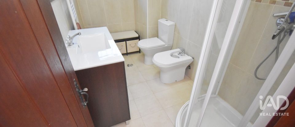 Moradia T4 em São Miguel, Santa Eufémia e Rabaçal de 116 m²