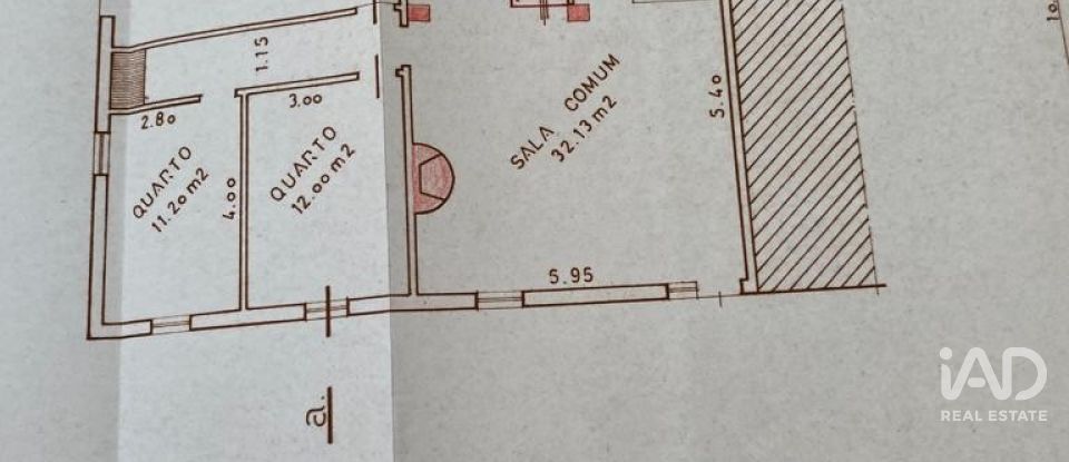 Moradia T4 em São Pedro da Cadeira de 196 m²