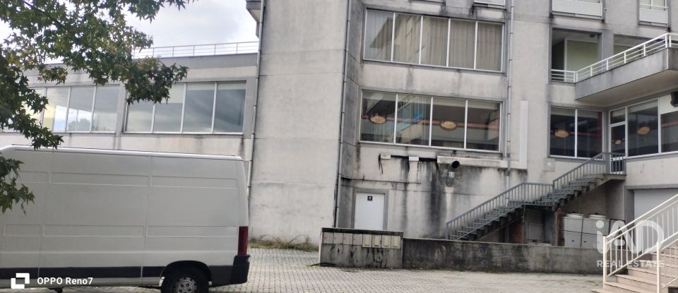 Boutique/Local commercial à Fervença de 442 m²