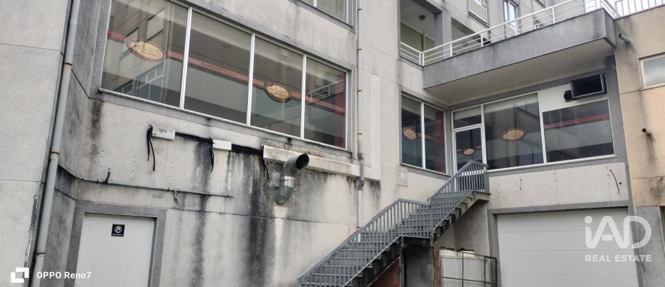 Boutique/Local commercial à Fervença de 442 m²