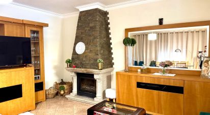 Maison T4 à Navió e Vitorino dos Piães de 285 m²