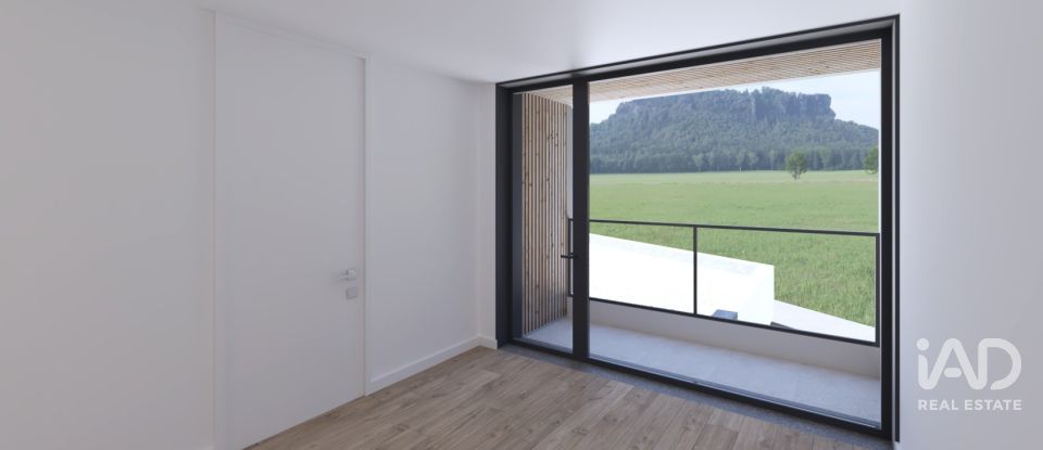 Moradia T3 em Ovar, São João, Arada e São Vicente de Pereira Jusã de 149 m²