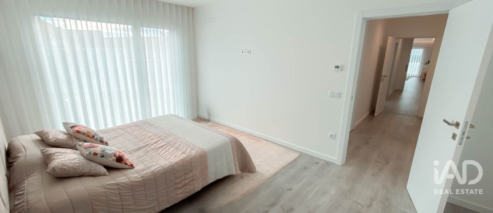 Moradia T4 em Leiria, Pousos, Barreira e Cortes de 173 m²