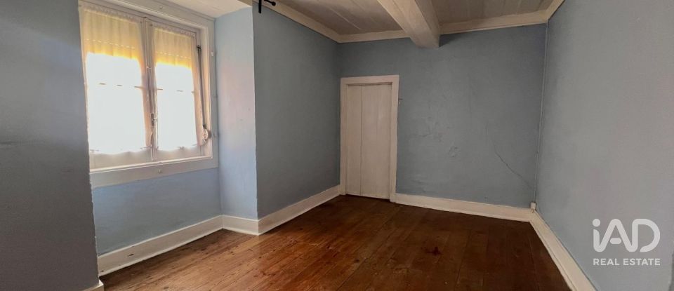 Bâtiment à Caldas da Rainha - Nossa Senhora do Pópulo, Coto e São Gregório de 448 m²