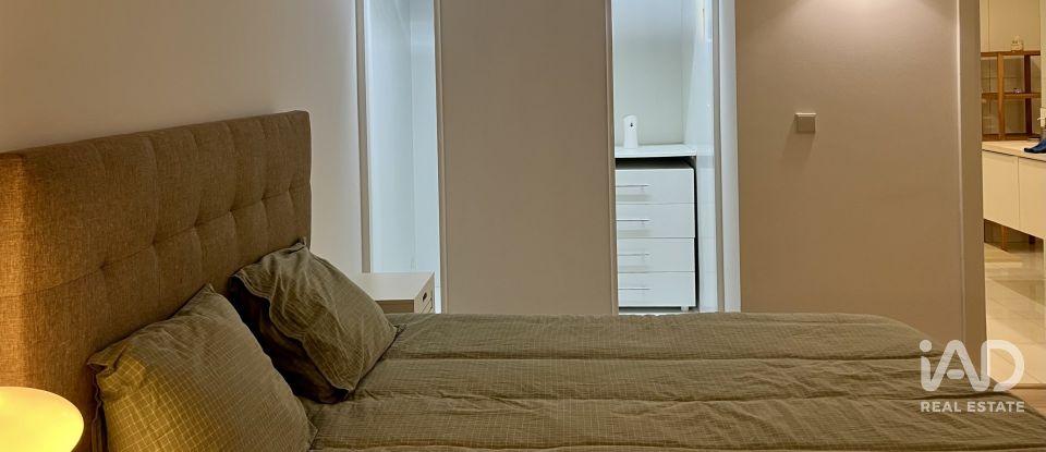 Apartamento T1 em Santo António de 76 m²