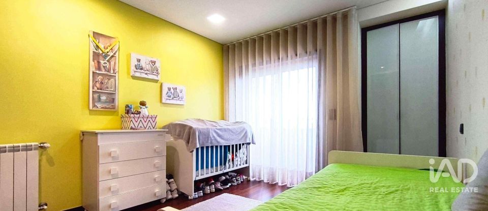 Maison T3 à Barroselas E Carvoeiro de 250 m²