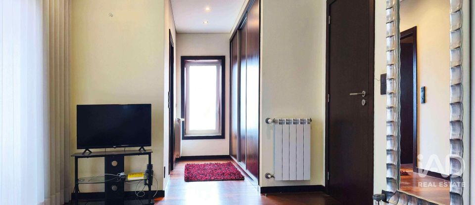 Maison T3 à Barroselas E Carvoeiro de 250 m²