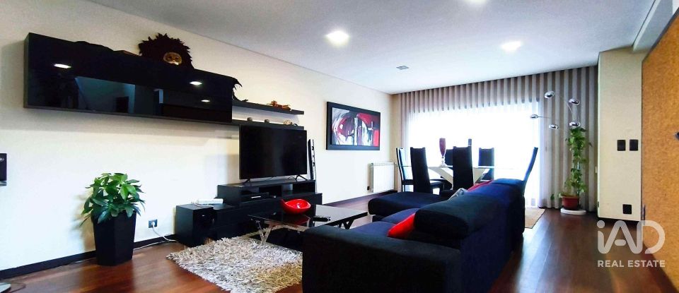 Maison T3 à Barroselas E Carvoeiro de 250 m²