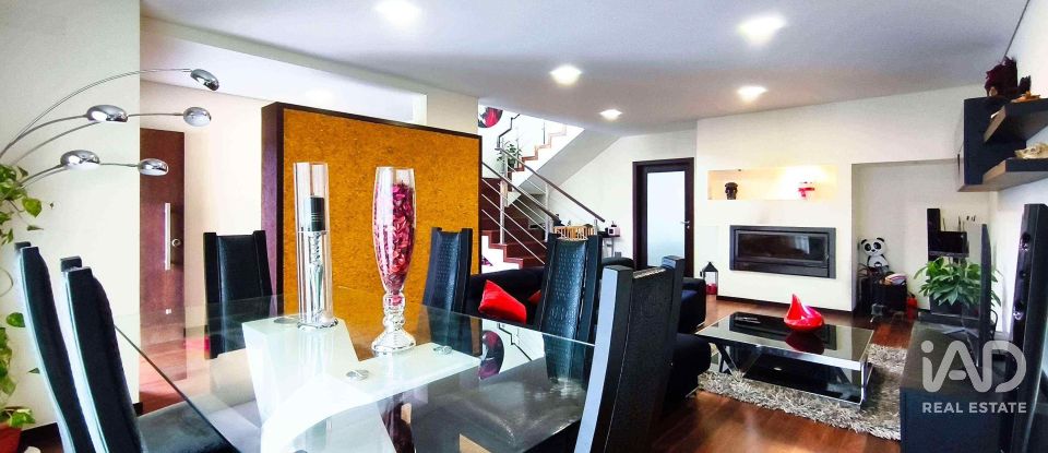 Maison T3 à Barroselas E Carvoeiro de 250 m²