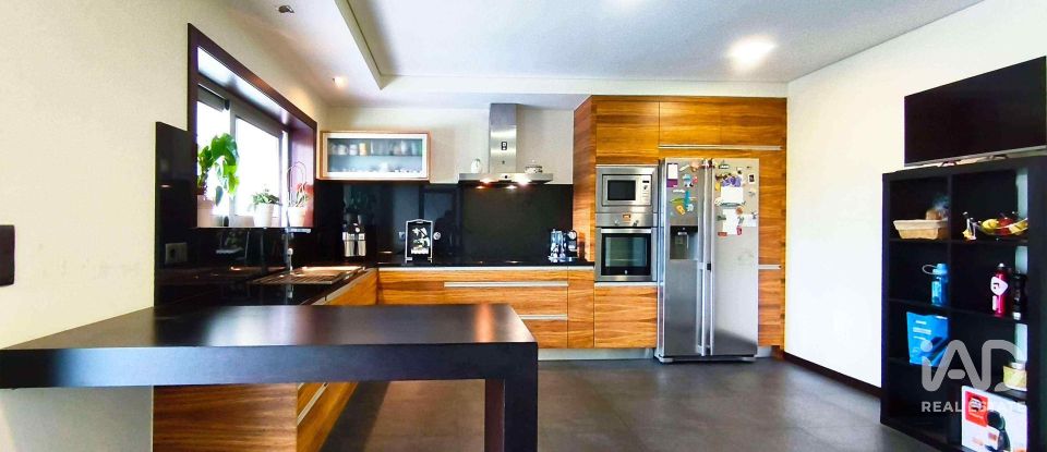 Maison T3 à Barroselas E Carvoeiro de 250 m²