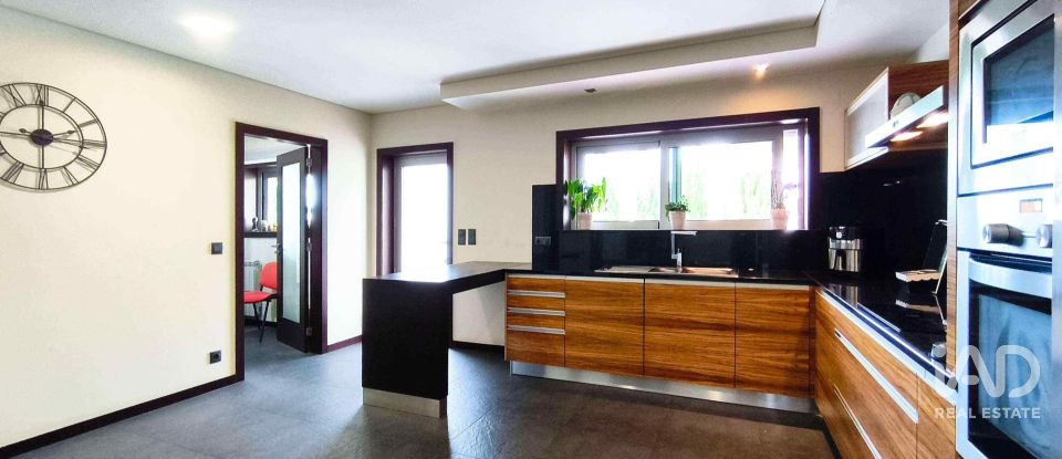 Maison T3 à Barroselas E Carvoeiro de 250 m²